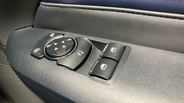 Ford Mustang 5.0 V8 Dark Horse 2dr Petrol Coupe